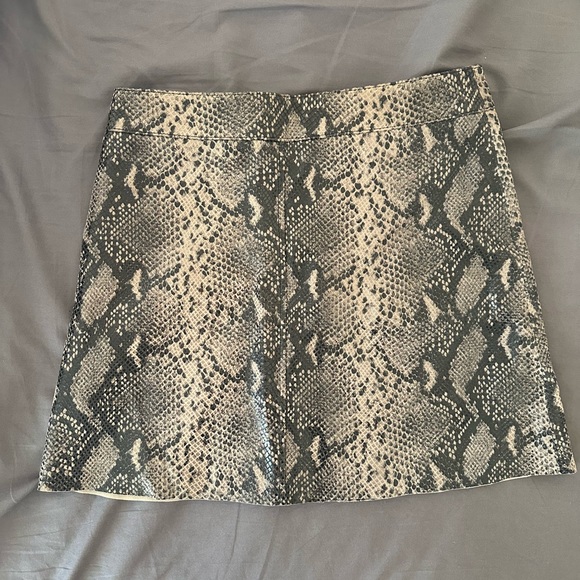 All Saints Lena Oba snakeskin skirt - Picture 11 of 15